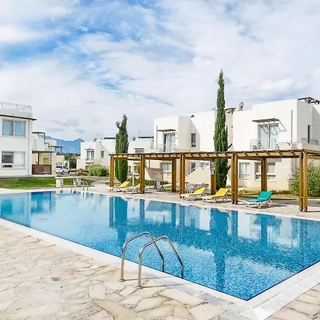 Penthouse Turtle Bay, Close To The Sea Agios Georgios (Girne)