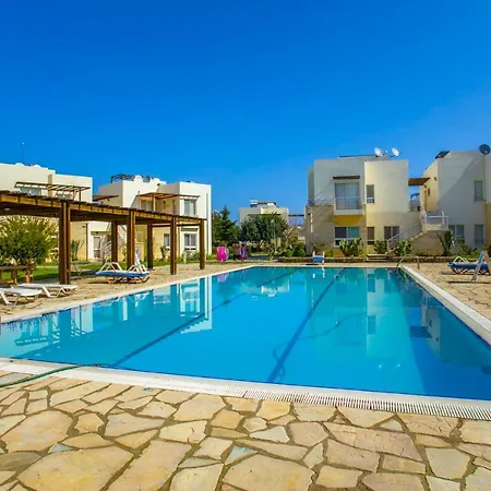 Penthouse Turtle Bay, Close To The Sea * Agios Georgios (Girne)